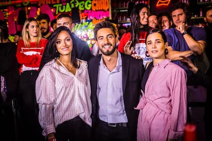 Oriana estuvo acompañada por Nicolás Occhiato y Florencia Torrente