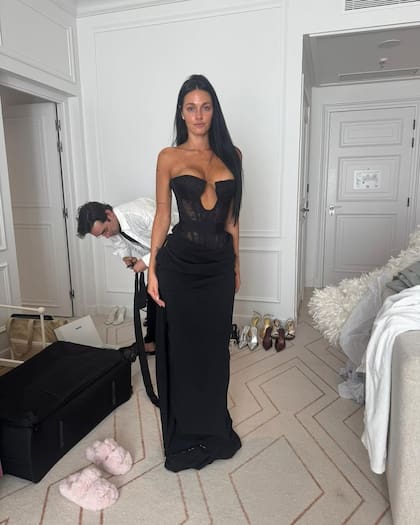 Oriana Sabatini mostró fotos de la intimidad mientras se preparaba para asistir al Festival de Cannes (Foto: Instagram @orianasabatini)