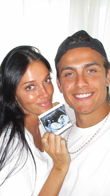 Oriana Sabatini y Paulo Dybala están en la dulce espera de una niña (Foto: Instagram @orianasabatini)
