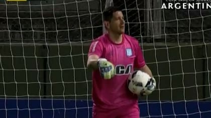 Orios, vestido de rosa