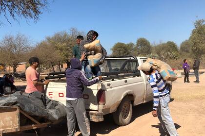 Orlando pertenece a la Asociación Civil Pequeños Productores de La Candelaria, que gracias al Programa SedCero, aprendieron a construir un modelo de cisternas de barro y cemento.