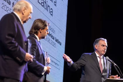 Orsi recordó también un gesto de Lacalle Pou invitándolo a la cumbre del Mercosur, subrayando la necesidad de “gestos” para fortalecer la ciudadanía.