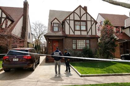 Orsolya Gaal fue apuñalada cerca de 60 veces en su casa de Forest Hills (Crédito:
Kevin C. Downs/New York Post)