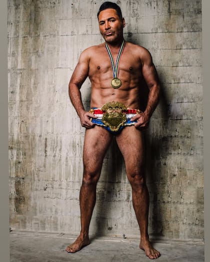 Óscar de la Hoya al celebrar su cumpleaños número 50