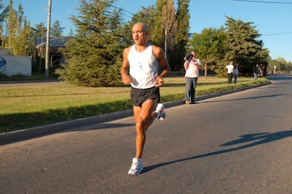 "El Indio" Cortinez, record de circuito con 2h13m42s