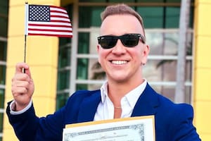 Óscar obtuvo la ciudadanía americana a fines del año pasado tras estar casi diez años en EE.UU.