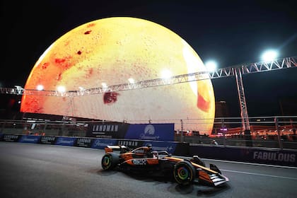 Oscar Piastri en el Gran Premio de Las Vegas, que en 2026 se correrá el 21 de noviembre. (Photo by Chris Graythen / GETTY IMAGES NORTH AMERICA / Getty Images via AFP)