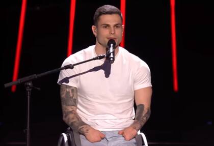 Oscar tiene 23 años y sorprendió a todos con su historia y con su gran performance (Foto: captura de video / Factor X)