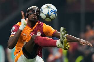 Osimhen alarga su racha goleadora y Galatasaray vence a Bodø/Glimt