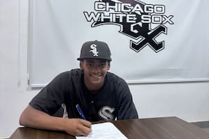 Osniel Castillo, jardinero central de 19 años, firmó con los Medias Blancas como agente libre internacional tras destacarse en el béisbol juvenil cubano