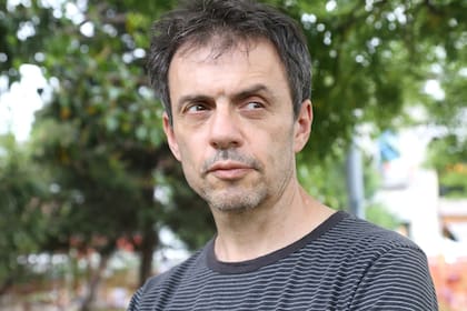 Osvaldo Aguirre, el autor de Conexión latina