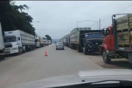 Otra concentración de camiones, en Las Talitas