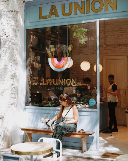 Otra de las marcas que arranca la movida en la nueva zona trendy llamada Ruta Puerto es la panadería La Unión