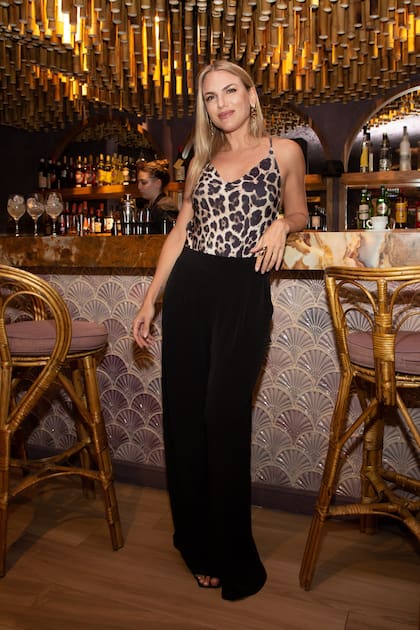 Otra de las que se inclinó por la estampa animal fue Carolina Oltra.