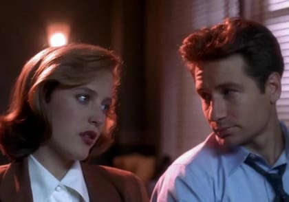 Otra de las razones de la tensión entre los protagonistas fue que Anderson se enteró de que Duchovny ganaba el doble que ella