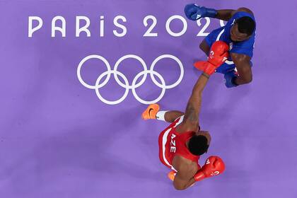 Otra escena de una suerte de clásico entre Julio César La Cruz y Loren Berto Alfonso Domínguez