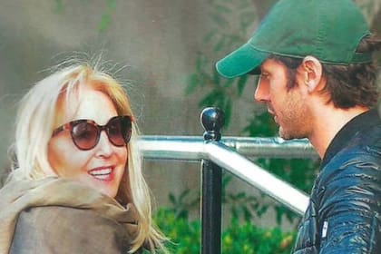 Otra foto de Isabel Luco Morandé, aquí no tan parecida a Marcela Tinayre