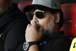 "Que descanses Ruso". El mensaje despedida de Maradona al periodista Gendler