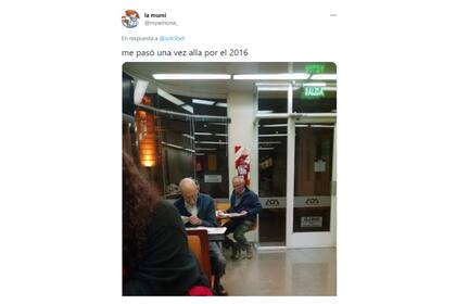 Otra imagen de personas que se repiten