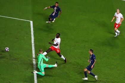 Otra imagen del gol de Di María