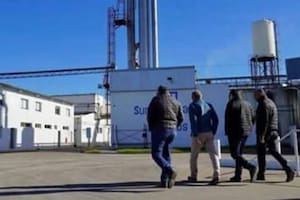 Alertan que una empresa láctea no puede pagar los sueldos de sus empleados