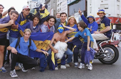 Another postcard of the celebrations at the obelisk