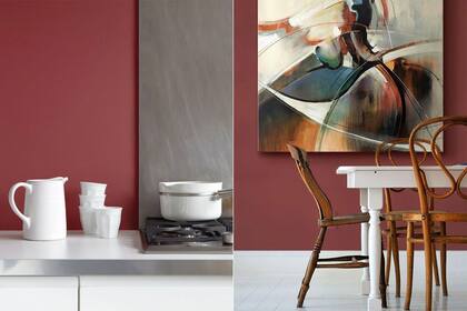 Otra saturación del marsala, el color que se impuso en 2015 y que continúa apareciendo en las paletas de grandes marcas de decoración