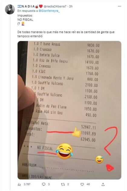 Otra usuaria también le hizo notar a Gian que lo que había recibido en el restaurante no era un ticket fiscal