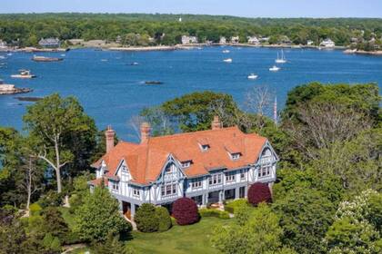 Otra vista de la casa principal