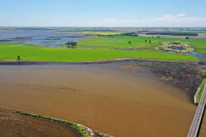Otra vista del puente sobre la ruta 205