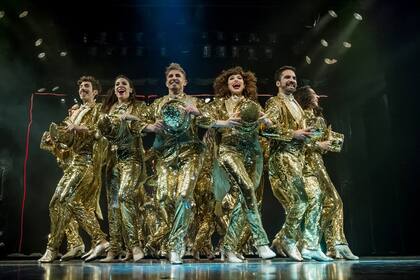 Otro clásico, Chorus Line, con 11 nominaciones