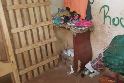 Otro de los sueños de Yeni era poder tener un cuarto para ella sola porque todavía duerme con su mamá; hoy ya tiene su cama, su colchón y están buscándole otros muebles para poder poner su ropa y uniformes nuevos