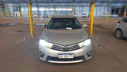 Otro de los Toyota que forma parte es un Corolla XEI 1.8 CVT Año 2016