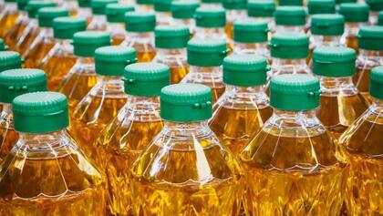 Otros aceites, como el de soja, han bajado de precio en los últimos meses en el mundo.
