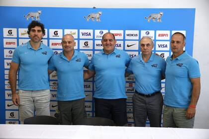 Otros tiempos: el staff completo, con Juan Fernández Lobbe, Nicolás Fernández Miranda, Ledesma, Marcelo Loffreda y Juan Fernández Miranda