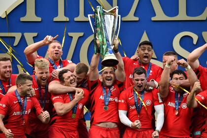 Otros tiempos: en mayo, Saracens celebraba la conquista del campeonato europeo