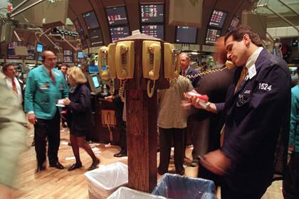 Otros tiempos. Wall Street en 1998 lucía distinta a lo que es hoy. Fue la década en que muchas empresas argentinas empezaron a cotizar en la bolsa de Nueva York.