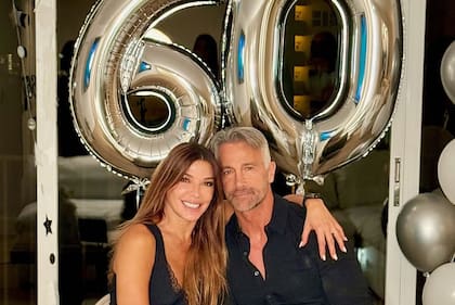 Ova Sabatini cumplió 60 años y su mujer, Catherine Fulop le armó un festejo a su medida