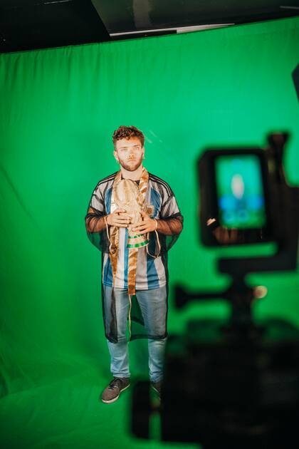 Ozom ofrece el montaje de un estudio profesional en un lugar destacado: una alternativa que combina lo mejor de los dos mundos, el digital y el físico