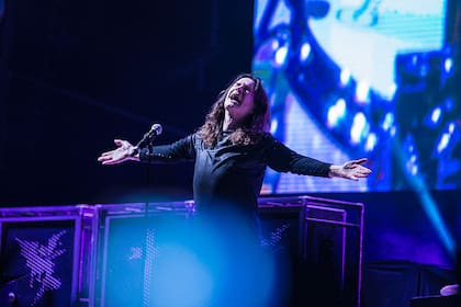 Osbourne alcanzó reconocimiento internacional como vocalista de la banda Black Sabbath