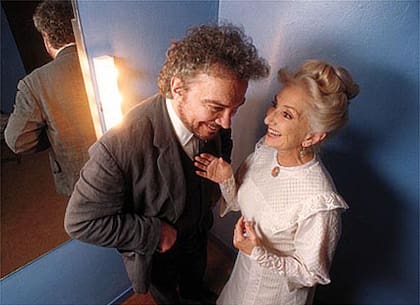 Junto a Alfredo Alcón en las bambalinas del Teatro Maipo