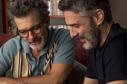 Antonio Banderas y Leo Sbaraglia, protagonistas del film de Almodóvar que se estrena hoy