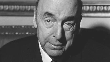 No se sabe exactamente el tiempo que Pablo Neruda permaneció en la casa, pero allí se inspiró para escribir 8 odas