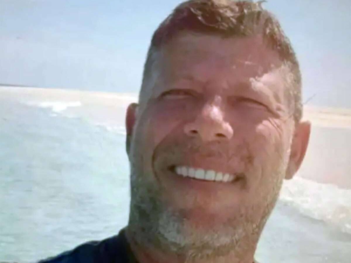 Eles procuram um homem de 55 anos após encontrar um caiaque abandonado no mar Eles procuram um homem de 55 anos após encontrar um caiaque abandonado no mar