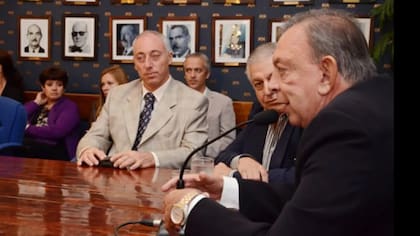 Pablo Atchabahian, con el exintendente Humberto Zuccaro, cuando era funcionario en Pilar