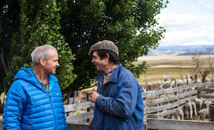 Pablo Borrelli y Pablo Pérez, un productor que asesora