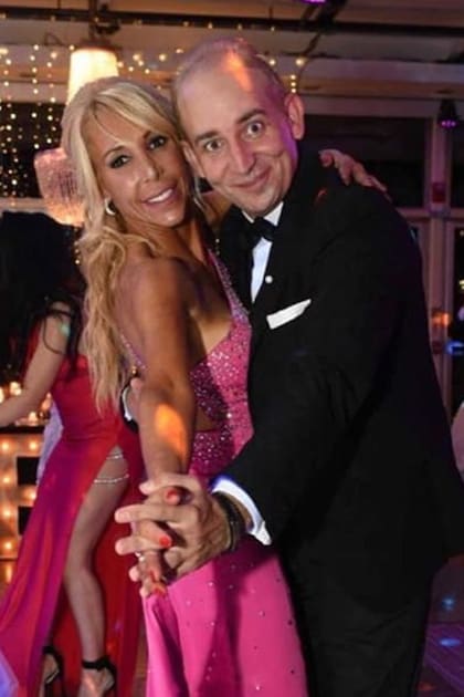 El mago junto a Ana María Patricelli, en la fiesta de 15 años de la hija de la empresaria, quien falleció en 2020 y significó un duro golpe para el artista