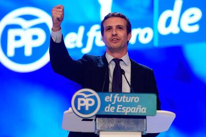 Se trata de Pablo Casado, de 37 años; era vicesecretario de Comunicación del partido y se impuso en las primarias