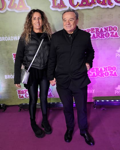 Pablo Codevilla, gerente de programación de eltrece, y su mujer, Noelí Calvo
