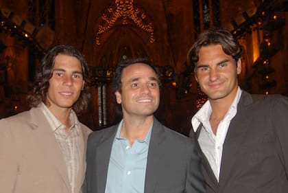 Pablo del Campo entre Rafa Nadal y Roger Federer, aquellos días en Mallorca